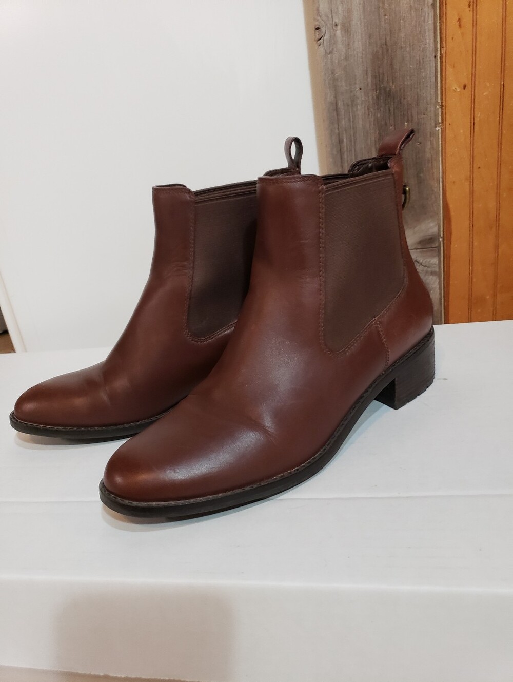 Cole Haan Womens Newburg Chelsea Leather Boot Brown 9 B Rear Pull-tabs